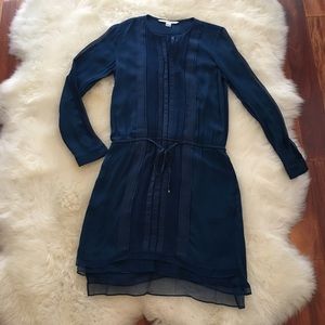 Diane Von Furstenberg Blue Long Sleeve Dress!